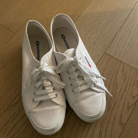 White supergas used once - Picture 2 of 3